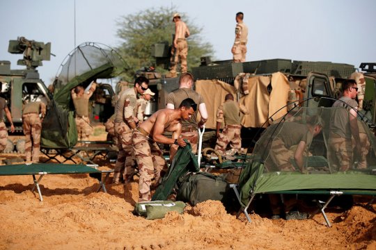 GlobalGeoNews / La présence française au Sahel est-elle nécessaire?